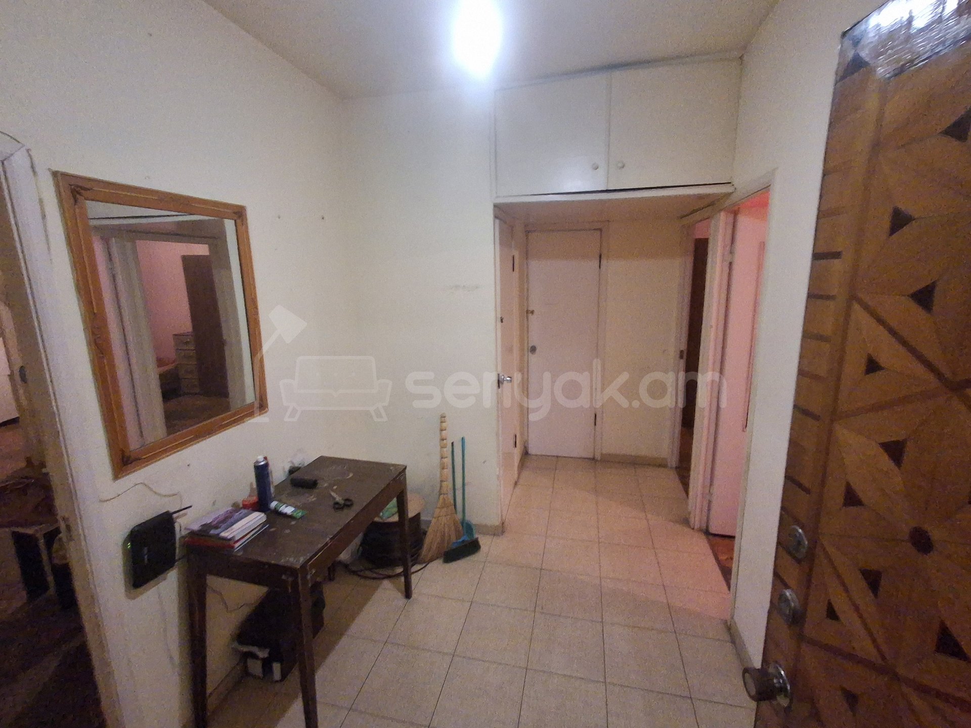 3 Սենյականոց Բնակարան, 72քմ, 9/9 հարկ, Պետական Վիճակում