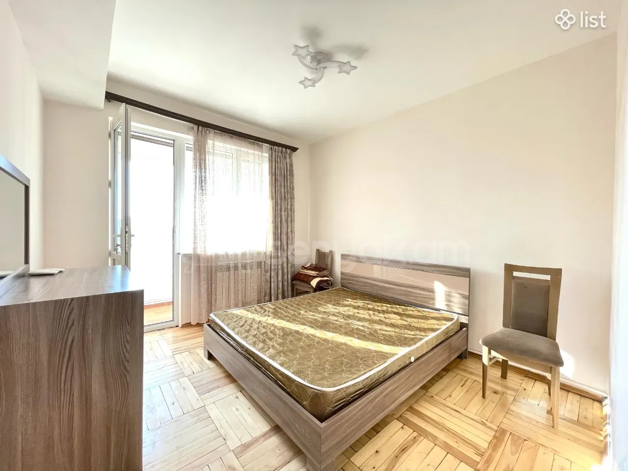 3 Սենյականոց Բնակարան, 78քմ, 2/9 հարկ, Նորմալ Վիճակում, Կահավորված, Արևկող