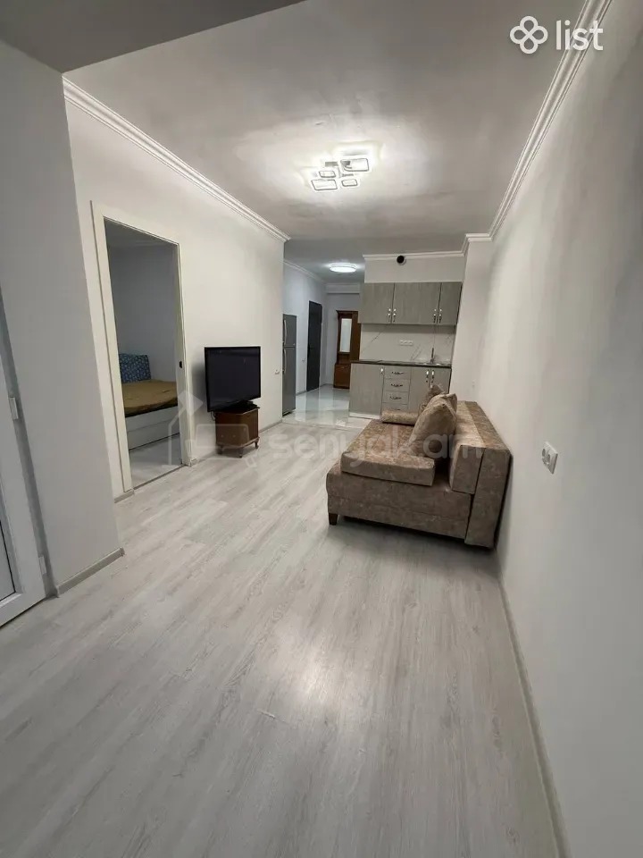 2 Սենյականոց Բնակարան Քարե Շենքում, 52քմ, 2/5 հարկ, Կապիտալ Վերանորոգված, Կահավորված