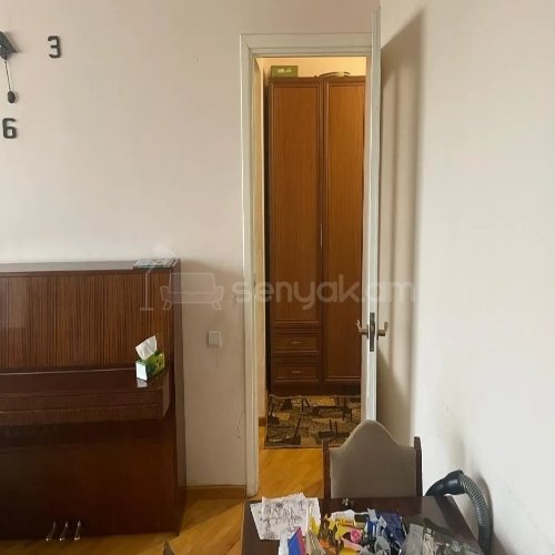 3 Սենյականոց Բնակարան Քարե Շենքում, 70քմ, 4/5 հարկ, Կոսմետիկ Վերանորոգված