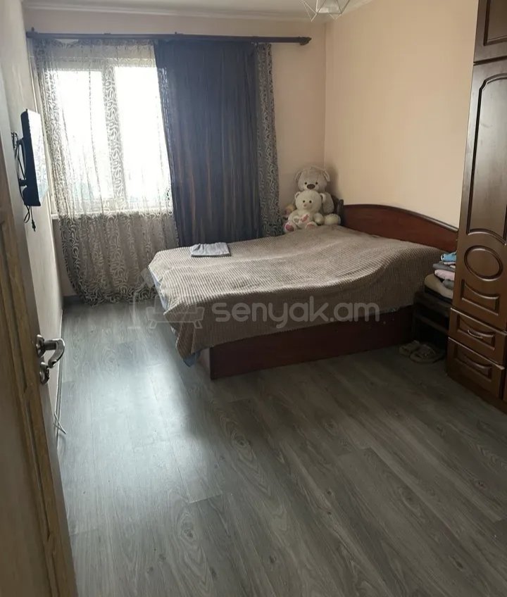 2 Սենյականոց Բնակարան Քարե Շենքում, 56քմ, 2/4 հարկ, Կապիտալ Վերանորոգված, Կահավորված, Արևկող