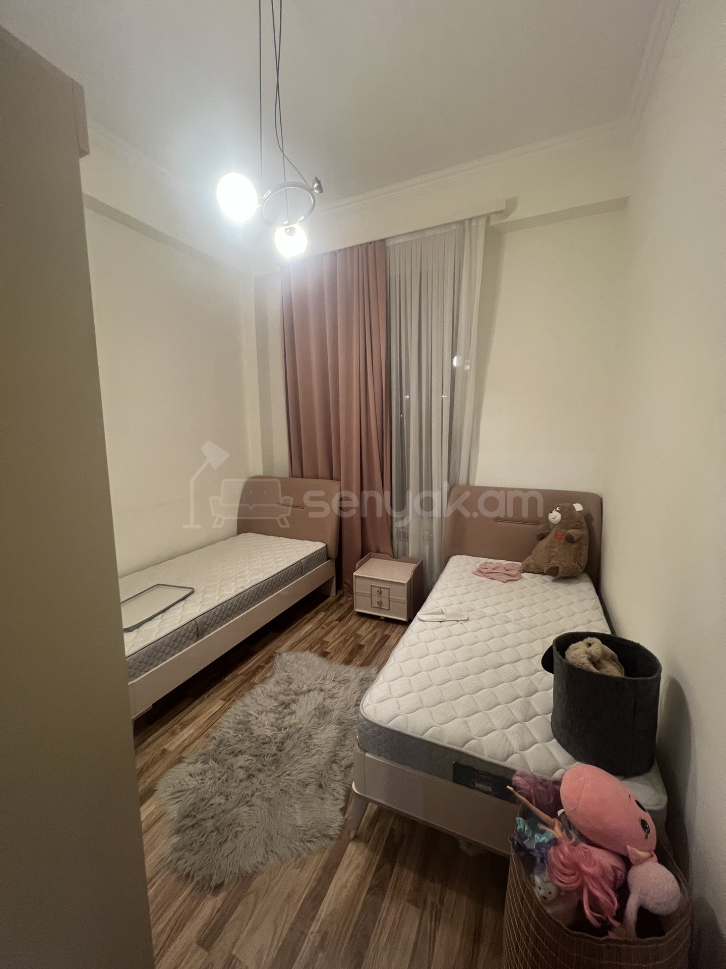 3 Սենյականոց Բնակարան Նորակառույցում, 72քմ, 2/12 հարկ, Դիզայներական Վերանորոգված, Կահավորված