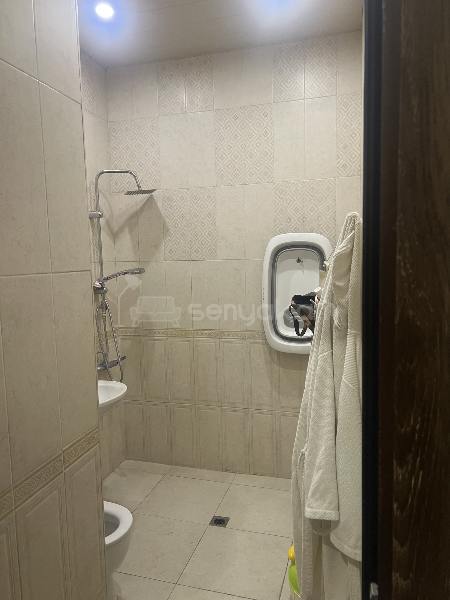 3 Սենյականոց Բնակարան Նորակառույցում, 72քմ, 2/12 հարկ, Դիզայներական Վերանորոգված, Կահավորված