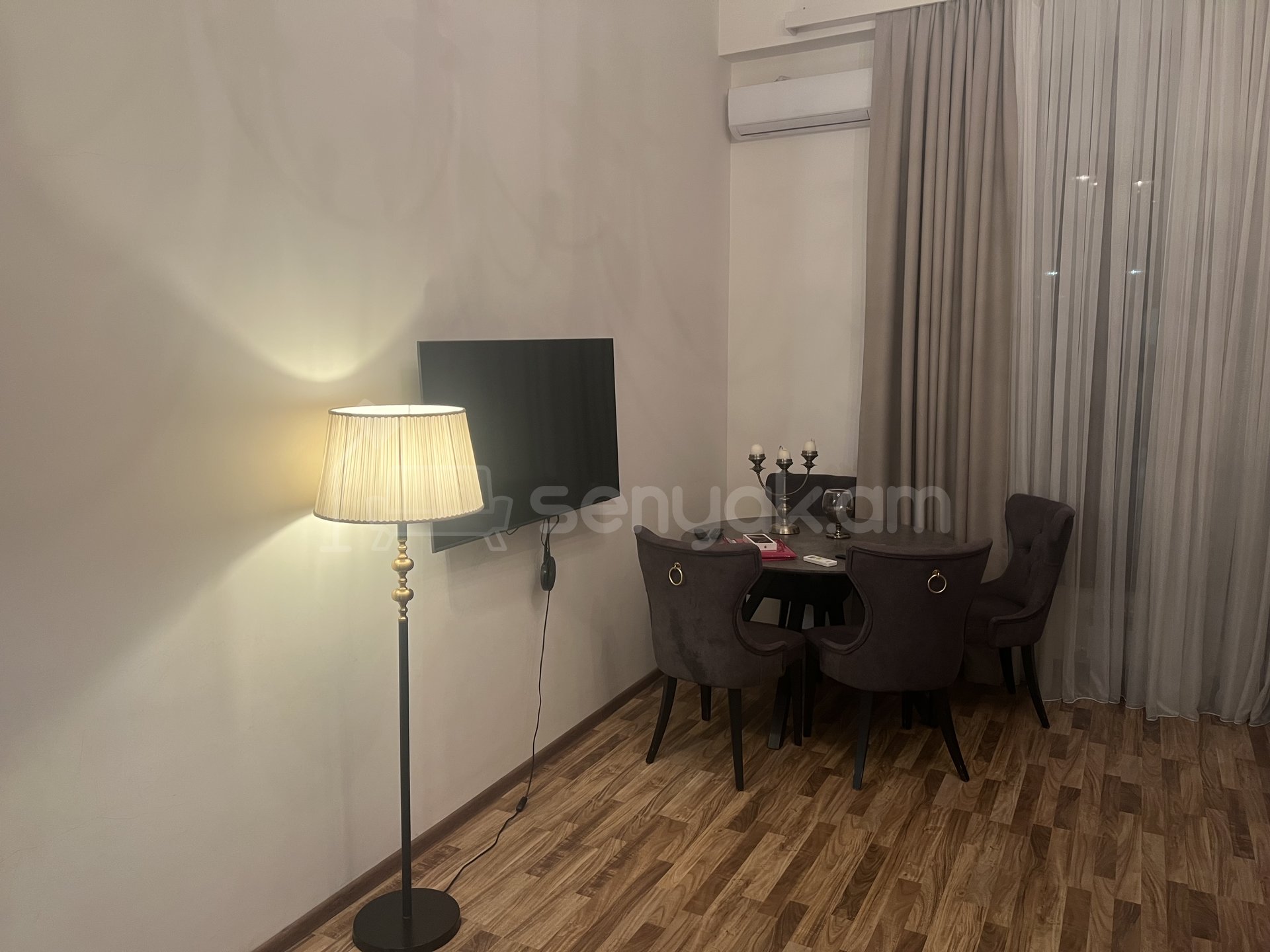 3 Սենյականոց Բնակարան Նորակառույցում, 72քմ, 2/12 հարկ, Դիզայներական Վերանորոգված, Կահավորված