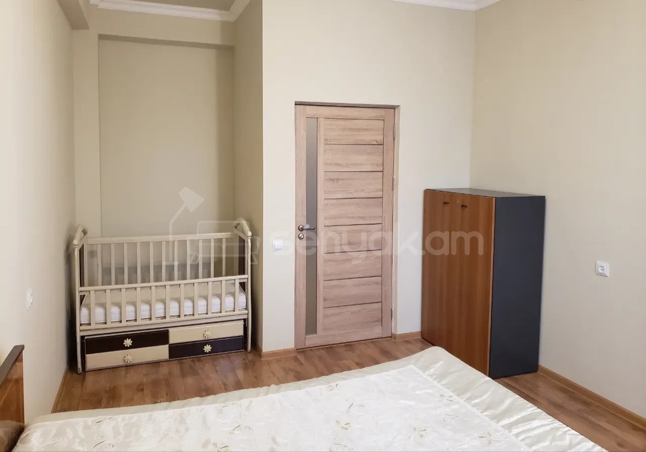 4 Սենյականոց Բնակարան Նորակառույցում, 130քմ, 6/13 հարկ, Դիզայներական Վերանորոգված, Կահավորված, Արևկող