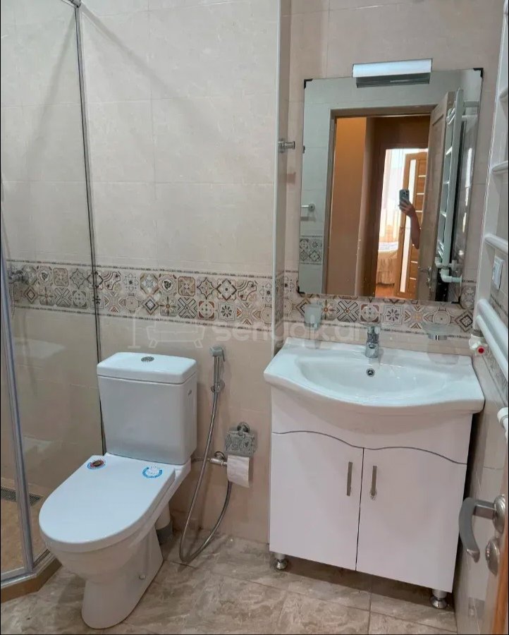 4 Սենյականոց Բնակարան Նորակառույցում, 130քմ, 6/13 հարկ, Դիզայներական Վերանորոգված, Կահավորված, Արևկող