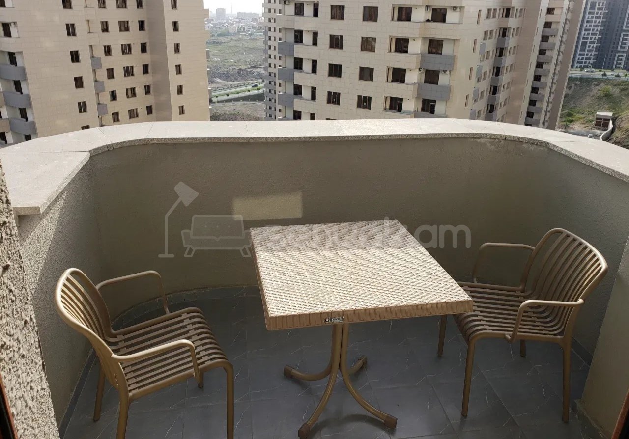 4 Սենյականոց Բնակարան Նորակառույցում, 130քմ, 6/13 հարկ, Դիզայներական Վերանորոգված, Կահավորված, Արևկող