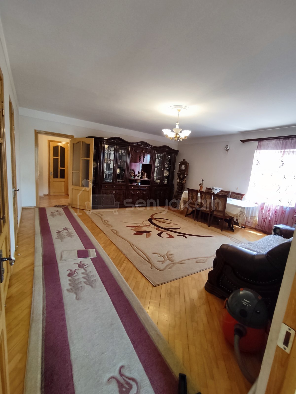 8 Սենյականոց Սեփական Տուն, 330քմ, Կապիտալ Վերանորոգված