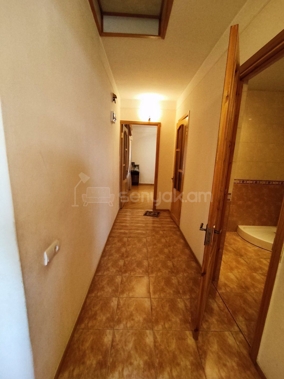 8 Սենյականոց Սեփական Տուն, 330քմ, Կապիտալ Վերանորոգված