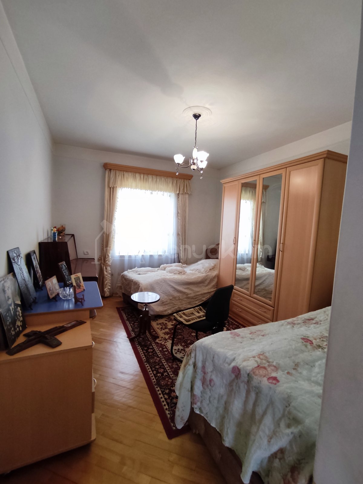 8 Սենյականոց Սեփական Տուն, 330քմ, Կապիտալ Վերանորոգված