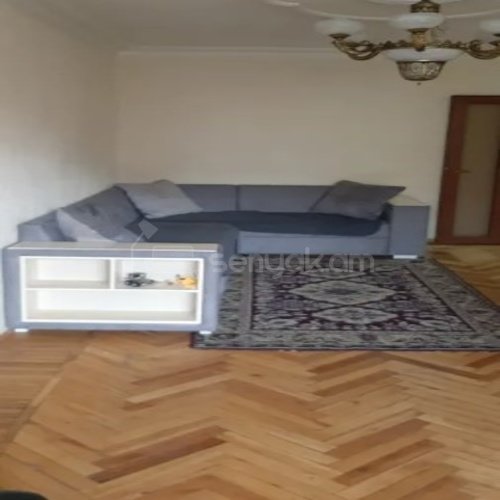 3 Սենյականոց Բնակարան Քարե Շենքում, 51քմ, 2/5 հարկ, Կապիտալ Վերանորոգված, Կահավորված, Արևկող