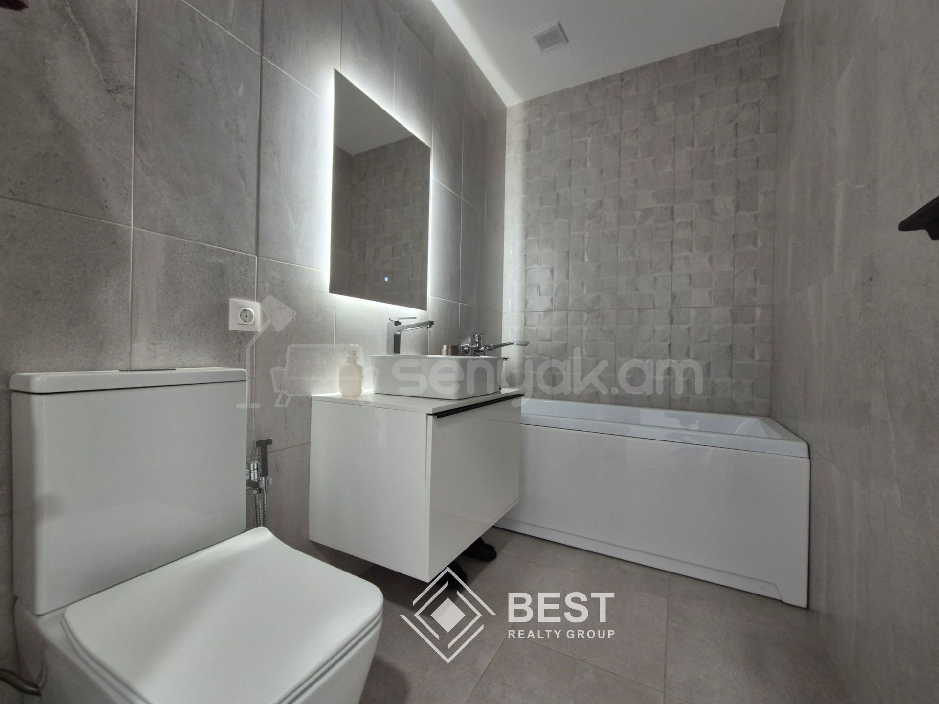 5 Սենյականոց Շքեղ Առանձնատուն, 195քմ