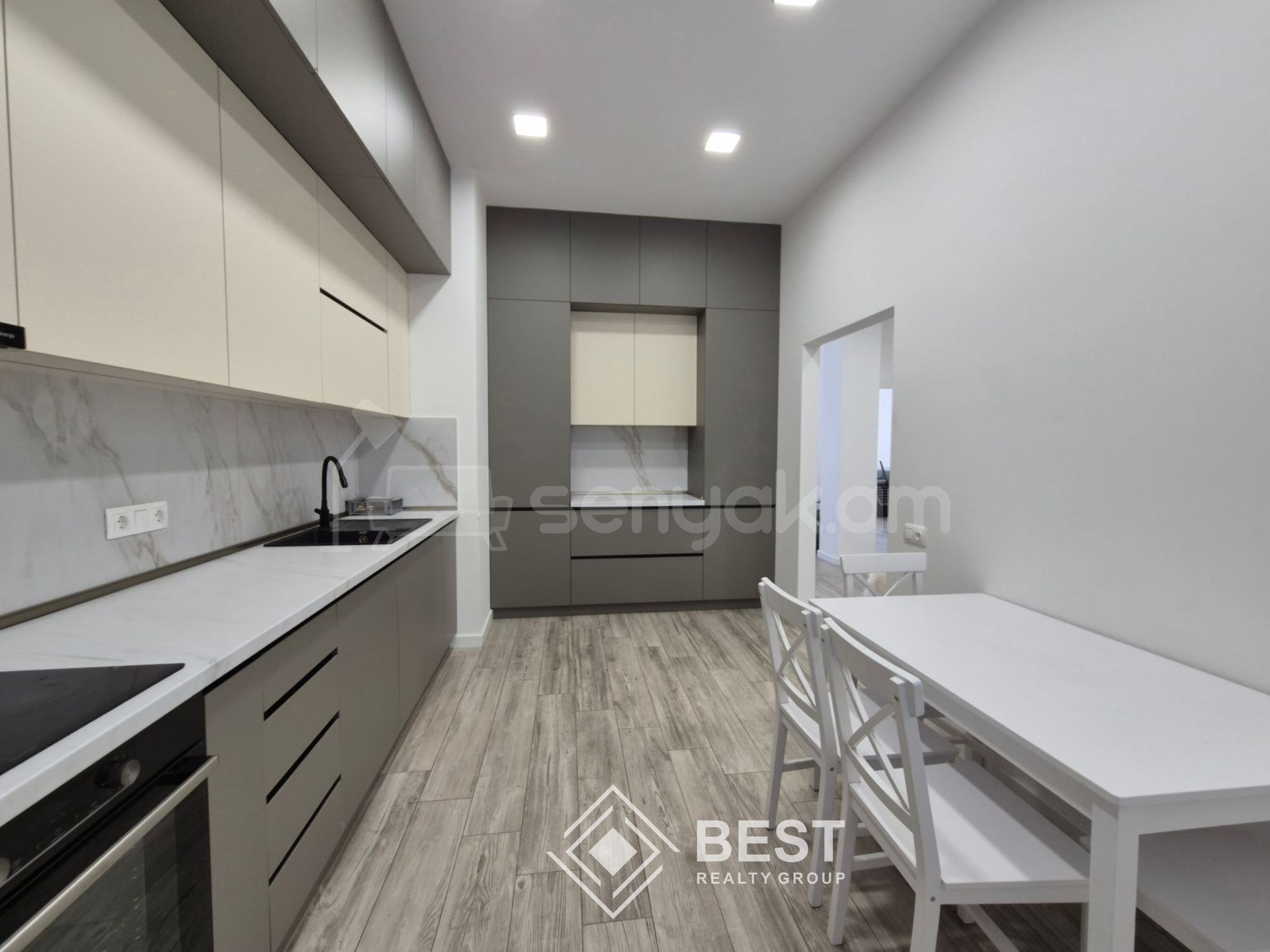 5 Սենյականոց Շքեղ Առանձնատուն, 195քմ