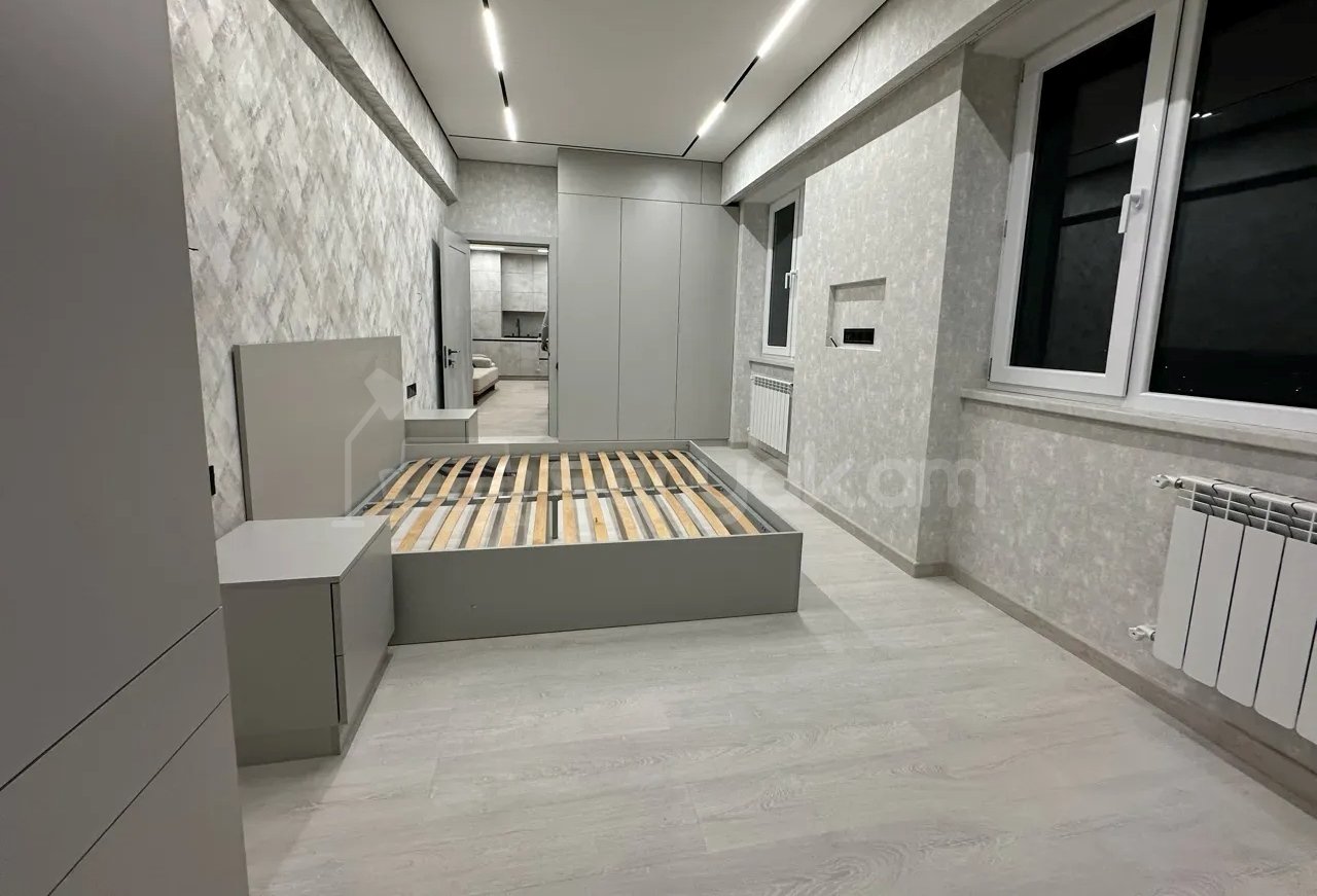 3 Սենյականոց Բնակարան Նորակառույցում, 75քմ, 11/18 հարկ, Կապիտալ Վերանորոգված