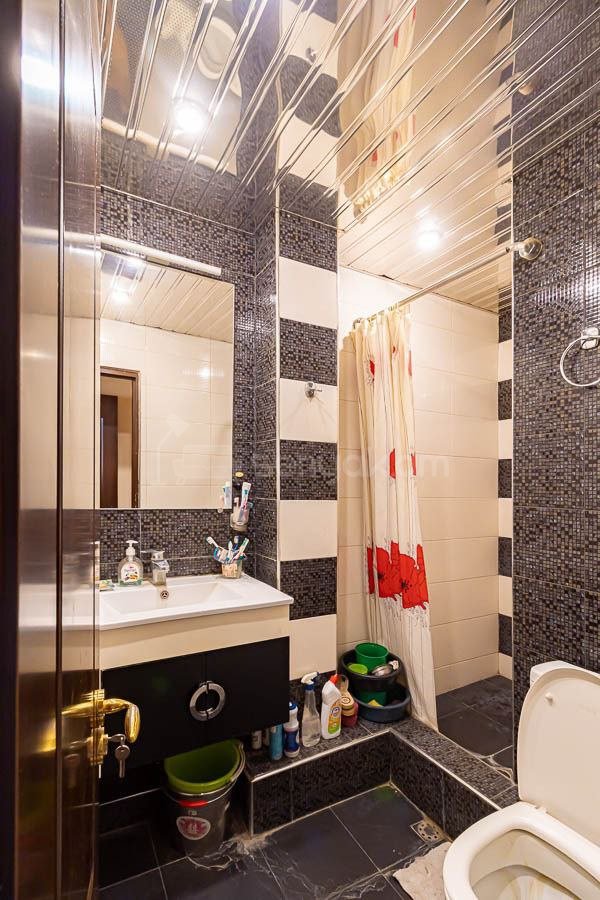 1 Սենյականոց Բնակարան Քարե Շենքում, 43քմ, 3/4 հարկ, Կապիտալ Վերանորոգված