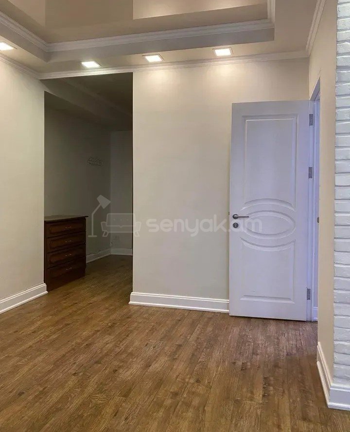 2 Սենյականոց Բնակարան Քարե Շենքում, 52քմ, 1/4 հարկ, Կապիտալ Վերանորոգված, Կահավորված, Արևկող