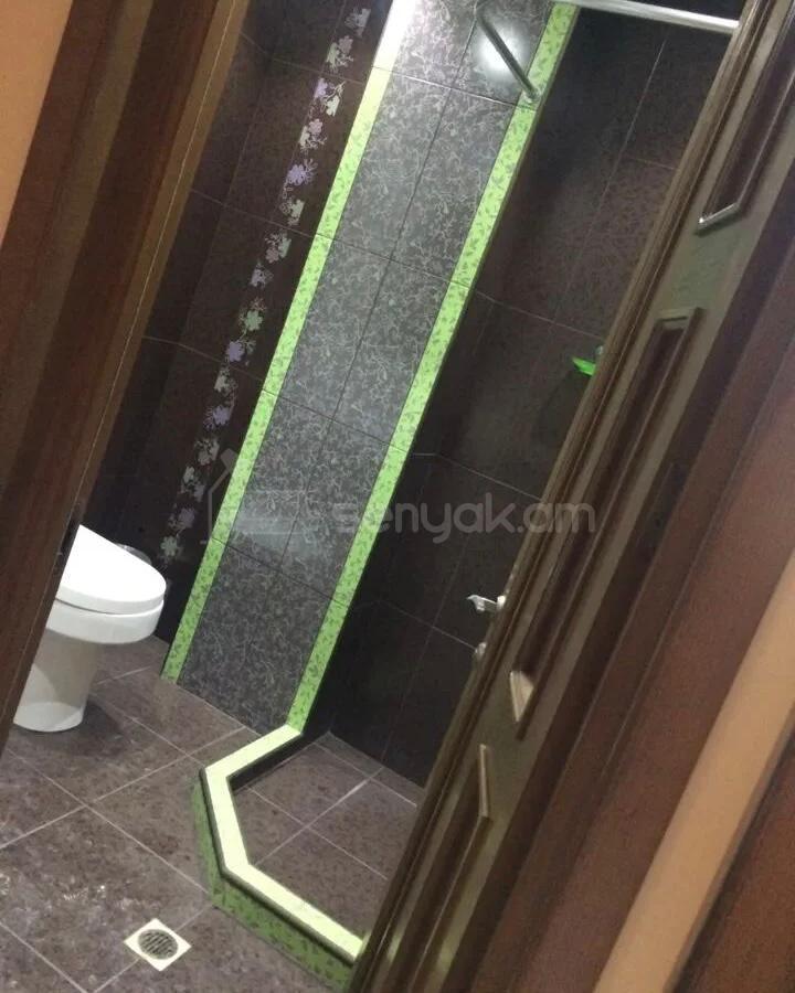 2 Սենյականոց Բնակարան Նորակառույցում, 63քմ, 2/2 հարկ, Դիզայներական Վերանորոգված, Կահավորված