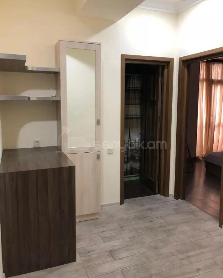 2 Սենյականոց Բնակարան Նորակառույցում, 63քմ, 2/2 հարկ, Դիզայներական Վերանորոգված, Կահավորված