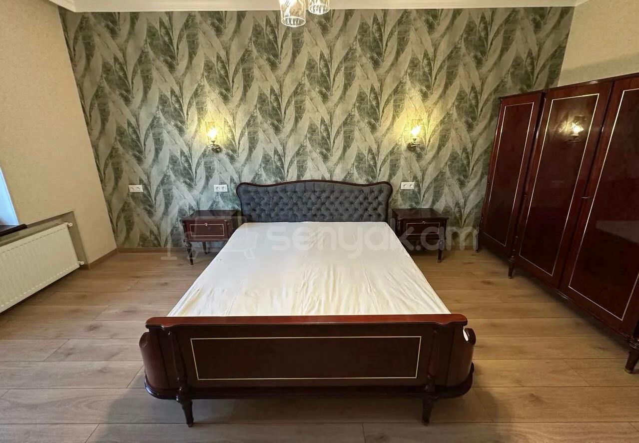 3 Սենյականոց Բնակարան Քարե Շենքում, 85քմ, 5/5 հարկ, Դիզայներական Վերանորոգված, Կահավորված, Արևկող