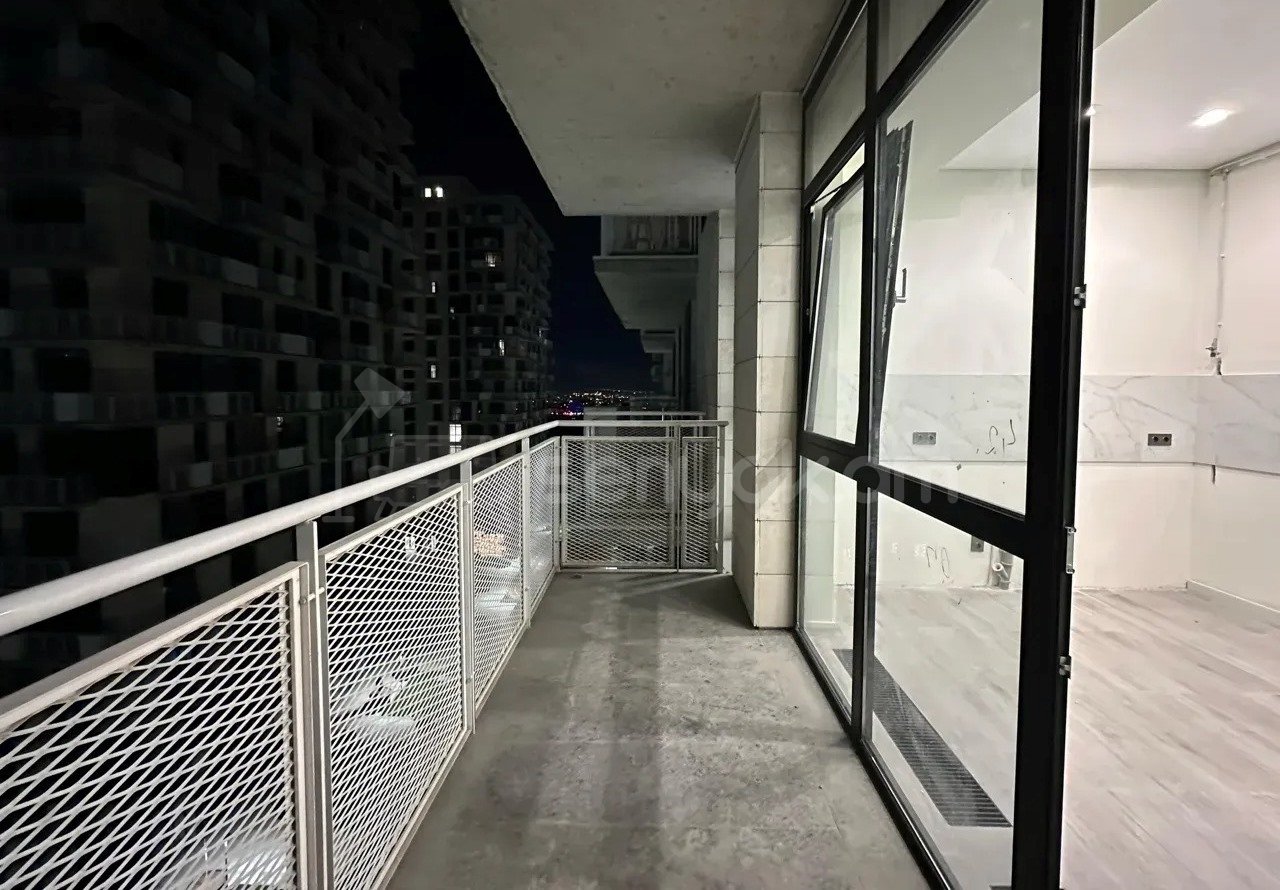 2 Սենյականոց Բնակարան Նորակառույցում, 67քմ, 7/18 հարկ, Կապիտալ Վերանորոգված