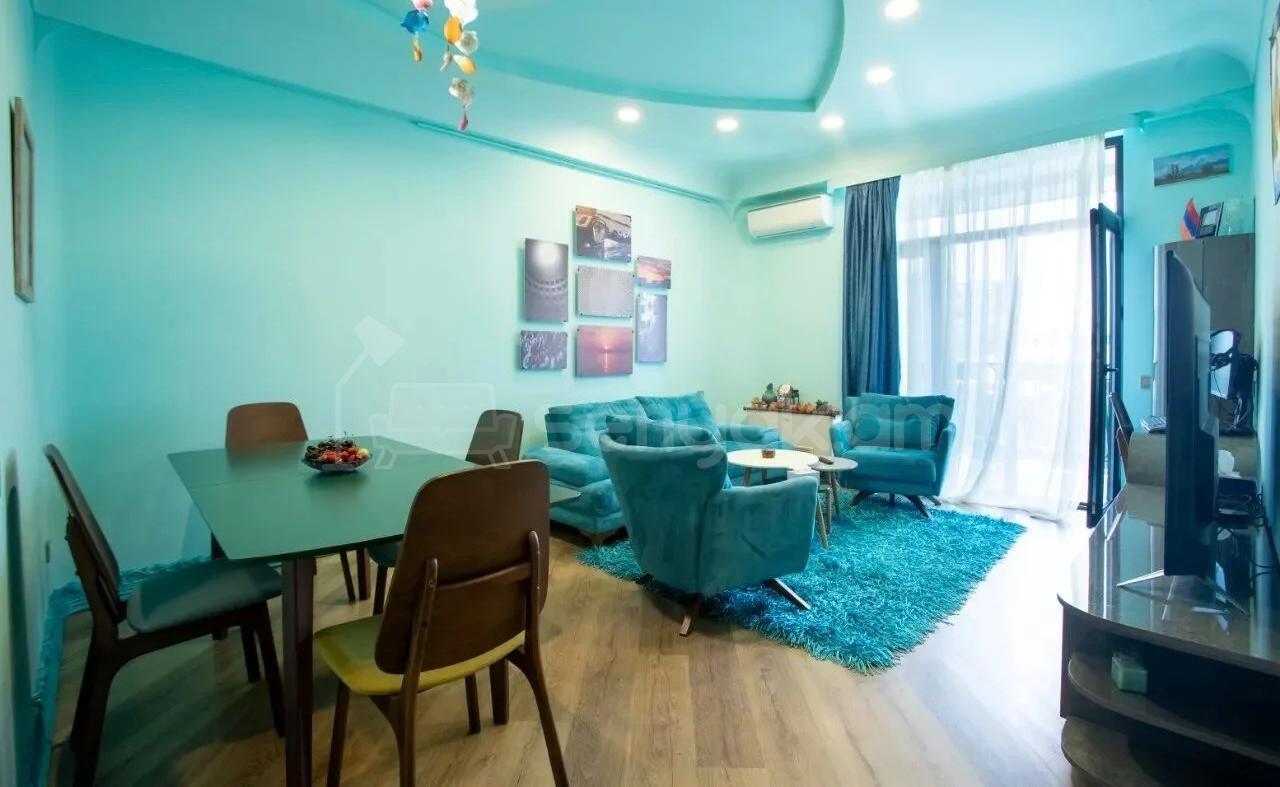 2 Սենյականոց Բնակարան, 73քմ, 6/15 հարկ, Դիզայներական Վերանորոգված, Կահավորված, Արևկող