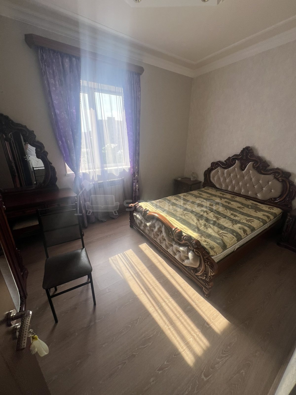 3 Սենյականոց Բնակարան Քարե Շենքում, 78քմ, 1/1 հարկ, Կապիտալ Վերանորոգված, Կահավորված, Արևկող