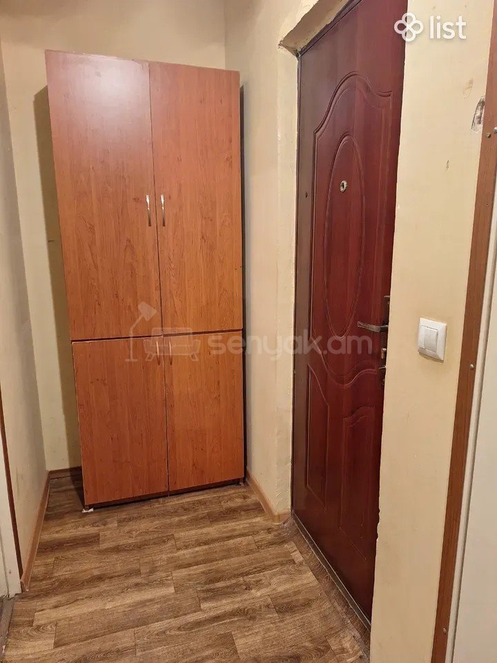 1 Սենյականոց Բնակարան, 42քմ, 6/9 հարկ, Կոսմետիկ Վերանորոգված, Կահավորված, Արևկող