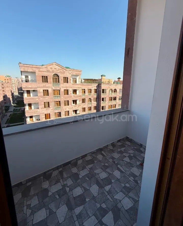 4 Սենյականոց Բնակարան Նորակառույցում, 122քմ, 9/9 հարկ, Դիզայներական Վերանորոգված