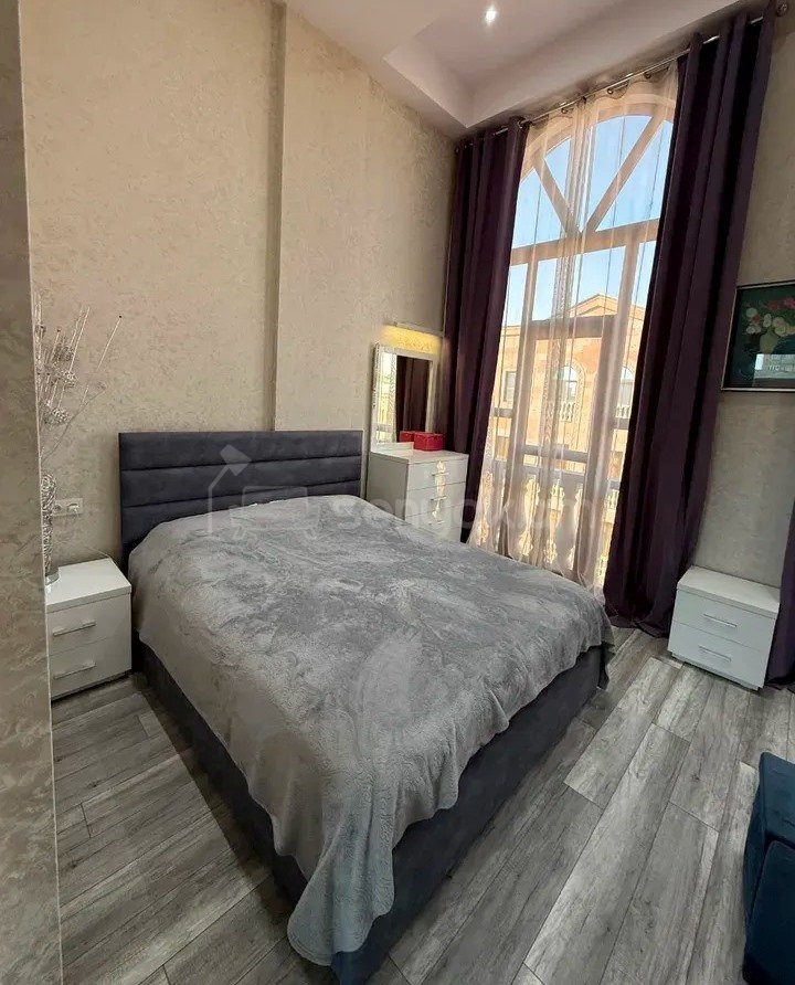 4 Սենյականոց Բնակարան Նորակառույցում, 122քմ, 9/9 հարկ, Դիզայներական Վերանորոգված