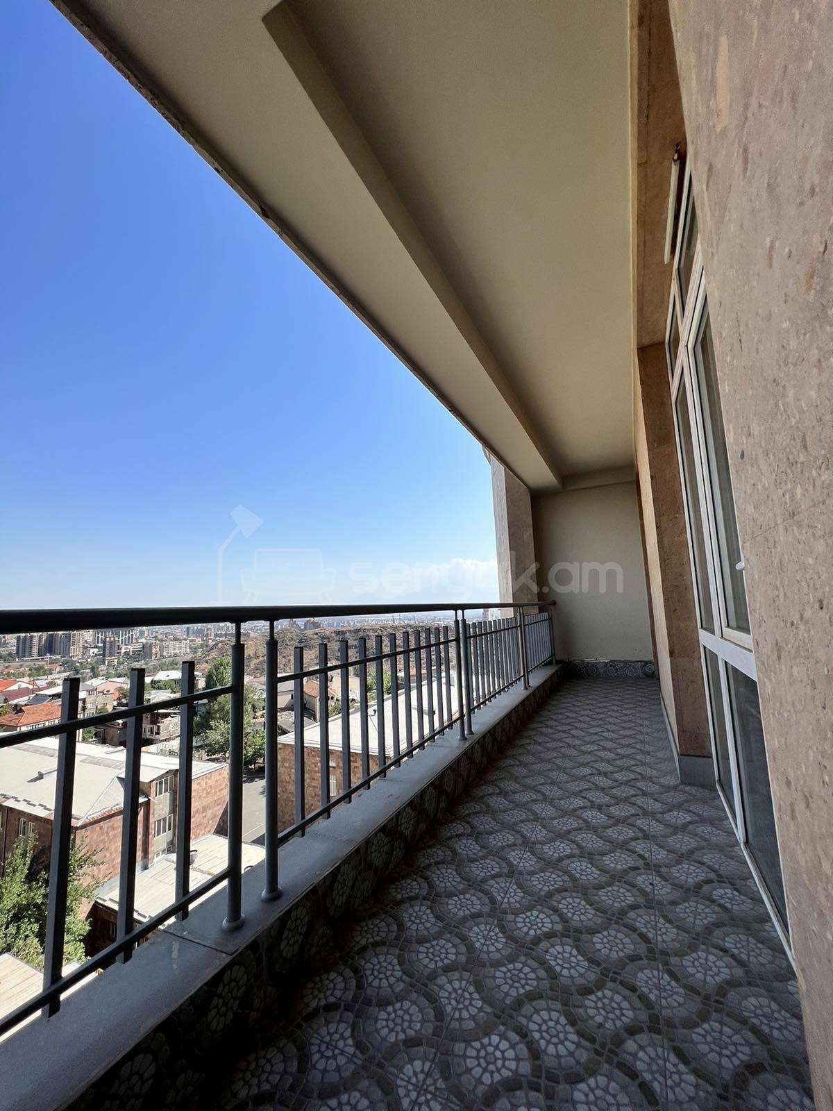 3 Սենյականոց Բնակարան, 130քմ, 7/14 հարկ, Դիզայներական Վերանորոգված, Կահավորված