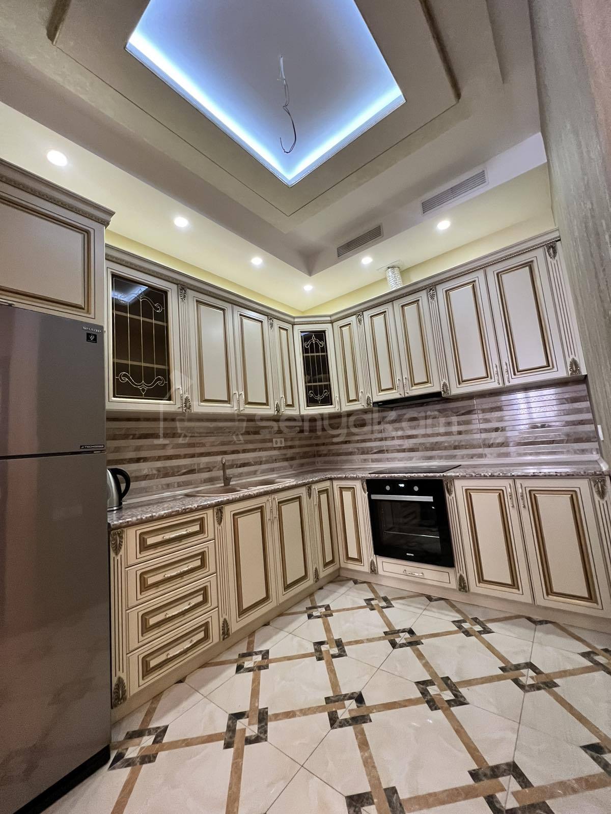 3 Սենյականոց Բնակարան, 130քմ, 7/14 հարկ, Դիզայներական Վերանորոգված, Կահավորված