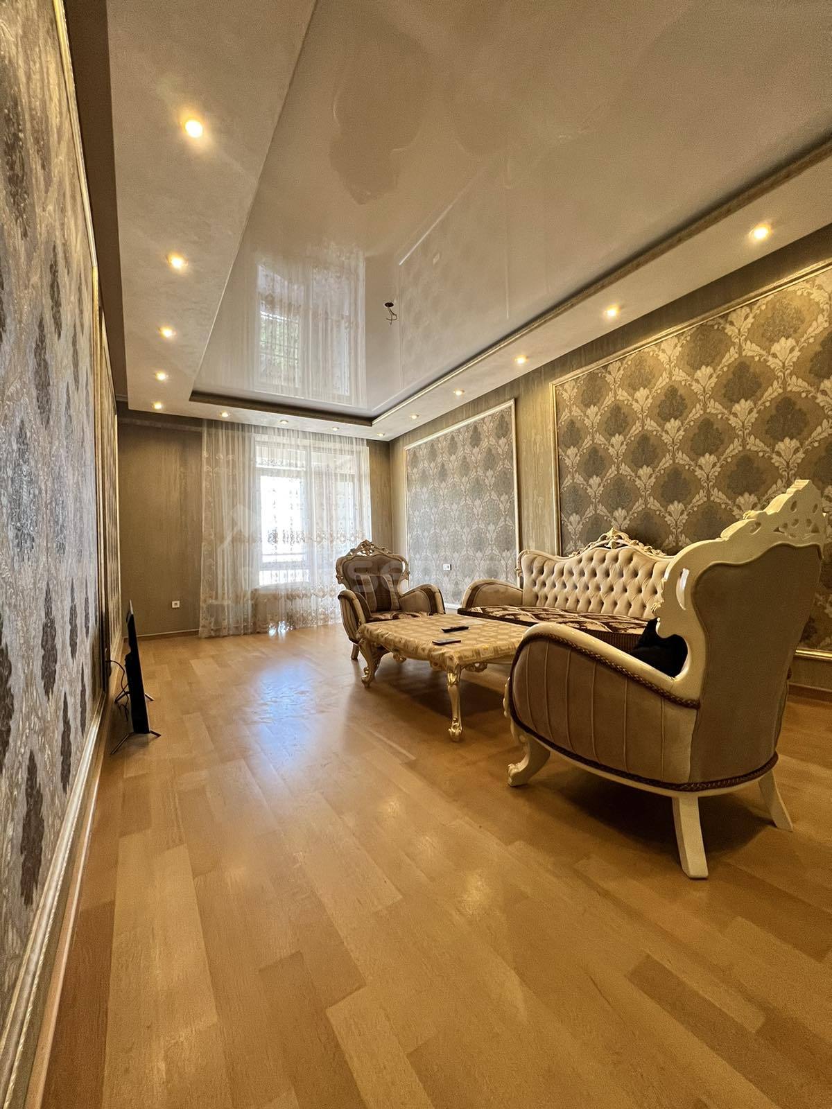 3 Սենյականոց Բնակարան, 130քմ, 7/14 հարկ, Դիզայներական Վերանորոգված, Կահավորված