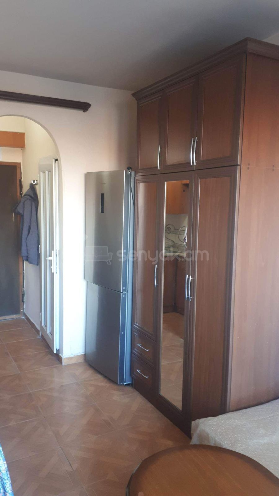 1 Սենյականոց Բնակարան Քարե Շենքում, 20քմ, 2/8 հարկ, Կոսմետիկ Վերանորոգված, Կահավորված, Արևկող