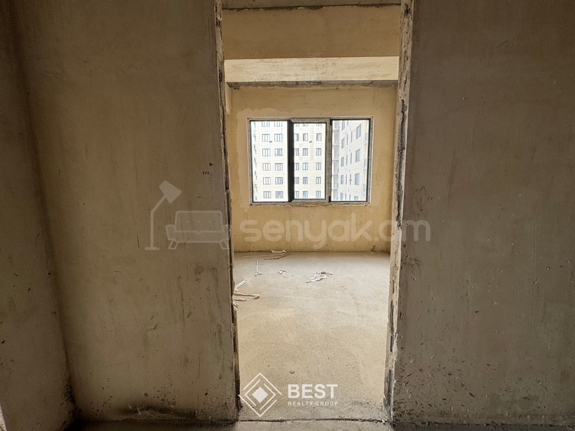 4 Սենյականոց Բնակարան, 104քմ, 8/14 հարկ, Զրոյական Վիճակում