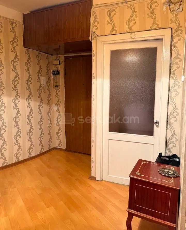 3 Սենյականոց Բնակարան, 87քմ, 2/12 հարկ, Նորմալ Վիճակում