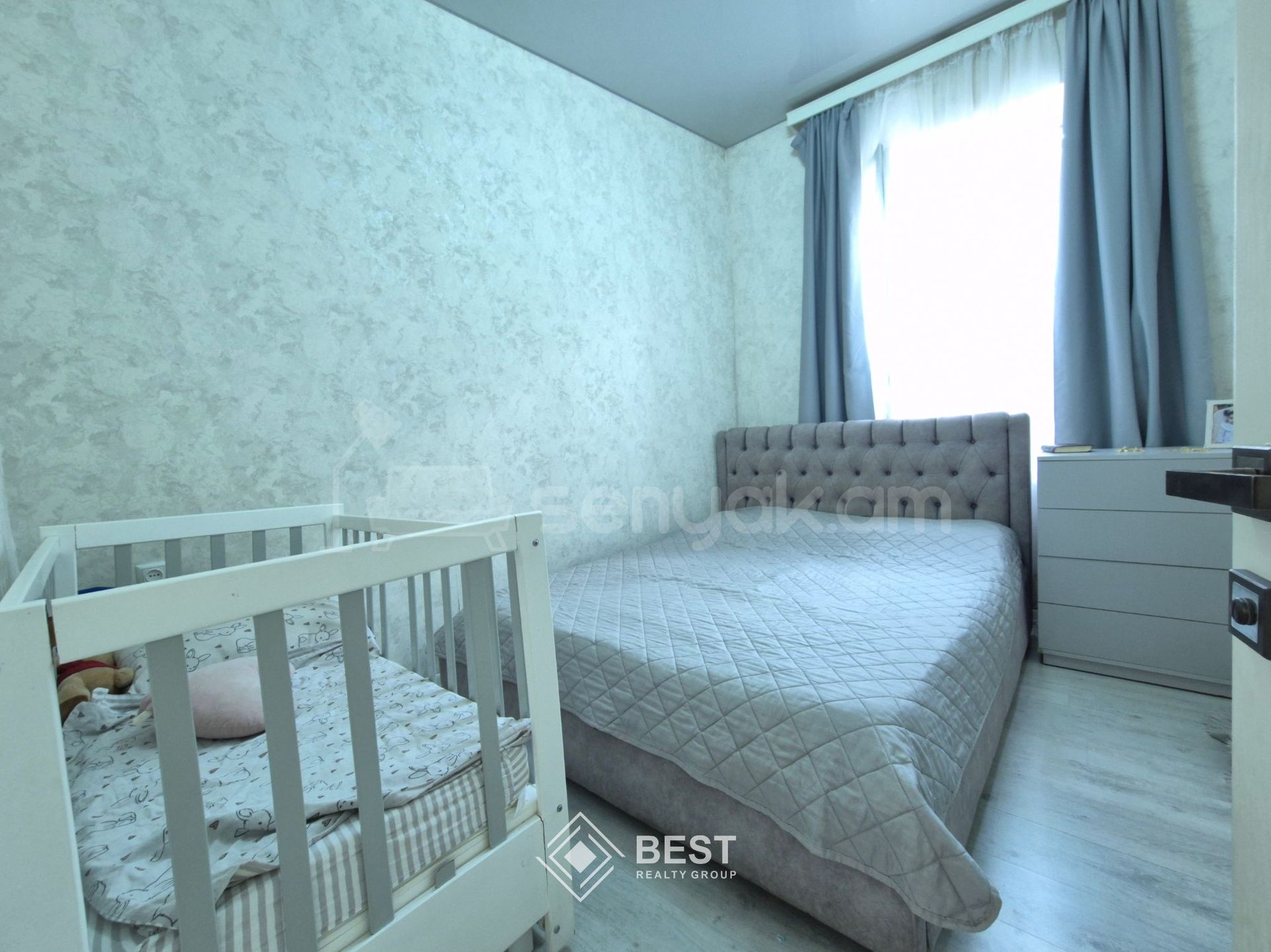 3 Սենյականոց Բնակարան Նորակառույցում, 81քմ, 1/3 հարկ, Կապիտալ Վերանորոգված