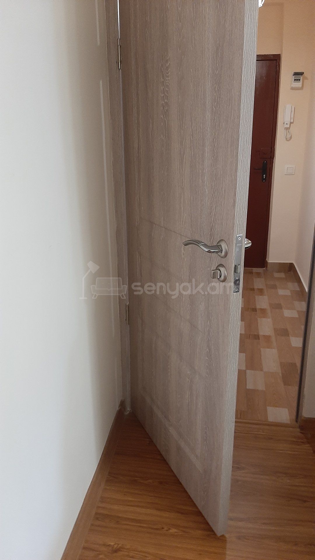 2 Սենյականոց Բնակարան, 56քմ, 3/5 հարկ, Կոսմետիկ Վերանորոգված, Կահավորված