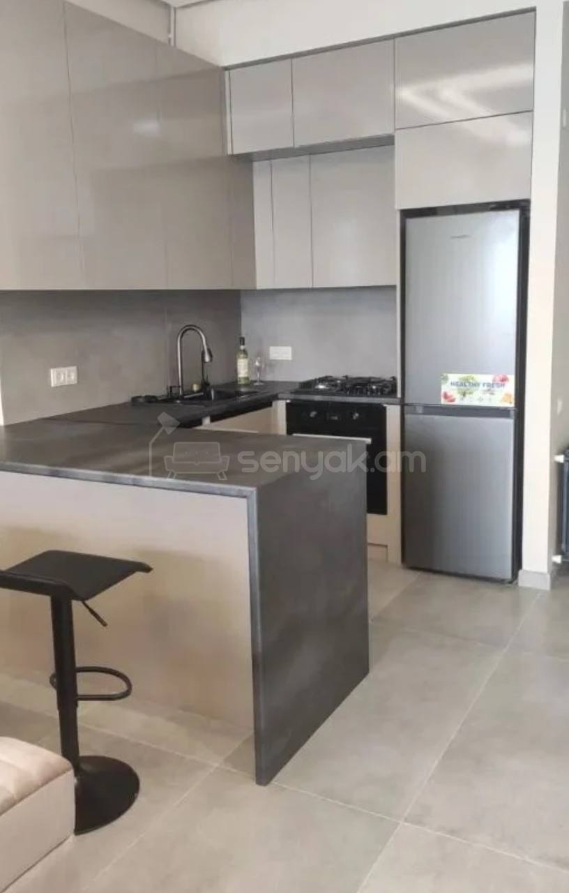 2 Սենյականոց Բնակարան Նորակառույցում, 55քմ, 12/14 հարկ, Կապիտալ Վերանորոգված, Կահավորված, Արևկող