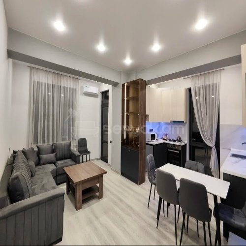 3 Սենյականոց Բնակարան, 75քմ, 14/18 հարկ, Կապիտալ Վերանորոգված