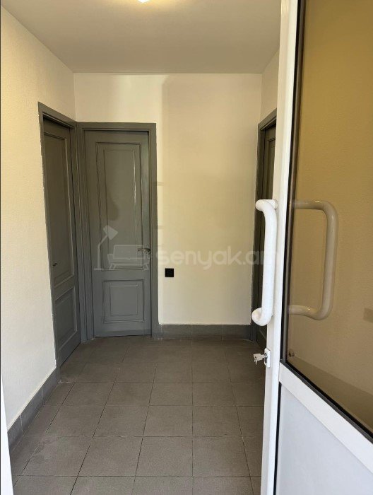 Օֆիսային Տարածք, 35քմ, Կապիտալ Վերանորոգված