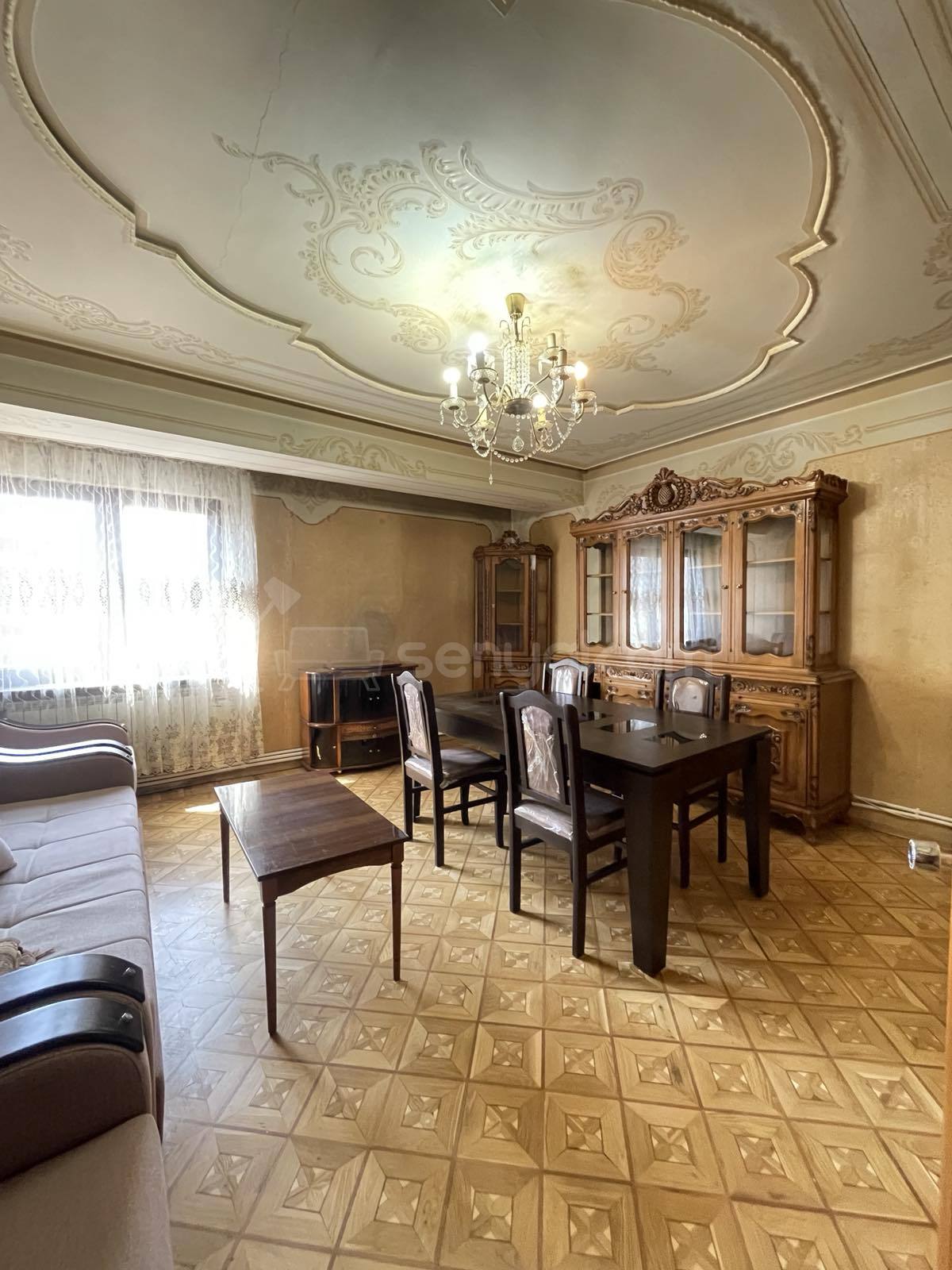 3 Սենյականոց Բնակարան, 90քմ, 10/14 հարկ, Նորմալ Վիճակում, Կահավորված