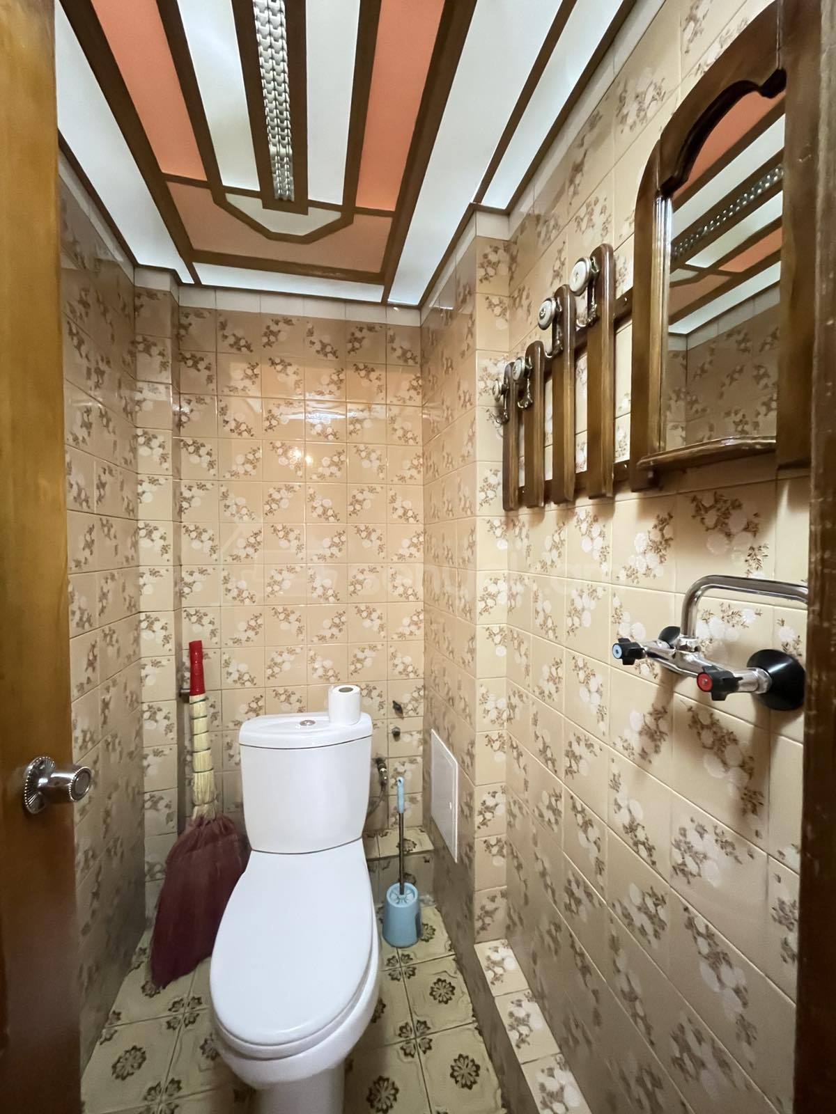 3 Սենյականոց Բնակարան, 90քմ, 10/14 հարկ, Նորմալ Վիճակում, Կահավորված