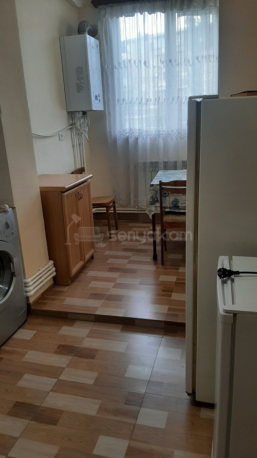 2 Սենյականոց Բնակարան, 56քմ, 3/5 հարկ, Կապիտալ Վերանորոգված, Կահավորված