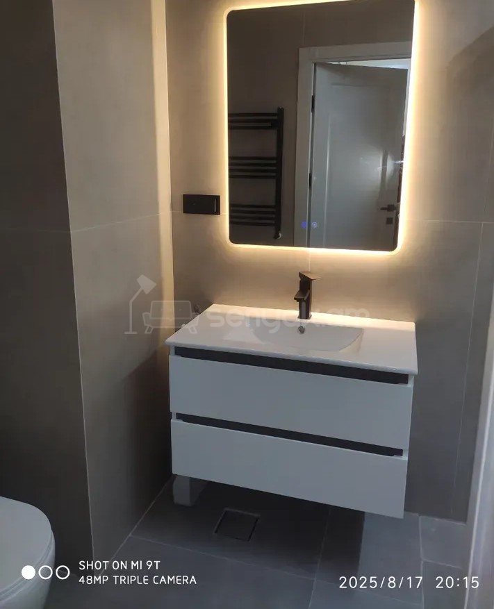 2 Սենյականոց Բնակարան Նորակառույցում, 60քմ, 12/14 հարկ, Դիզայներական Վերանորոգված, Կահավորված, Արևկող