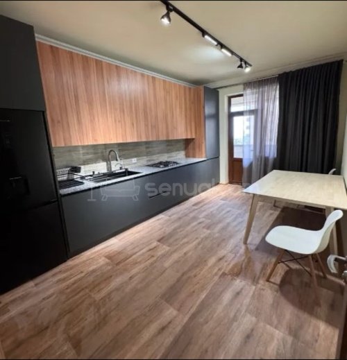 3 Սենյականոց Բնակարան Նորակառույցում, 100քմ, 6/17 հարկ, Կապիտալ Վերանորոգված, Կահավորված, Արևկող