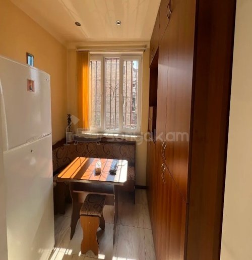 2 Սենյականոց Բնակարան Քարե Շենքում, 55քմ, 2/5 հարկ, Կապիտալ Վերանորոգված, Կահավորված, Արևկող