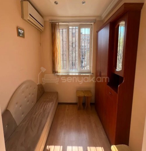 2 Սենյականոց Բնակարան Քարե Շենքում, 55քմ, 2/5 հարկ, Կապիտալ Վերանորոգված, Կահավորված, Արևկող