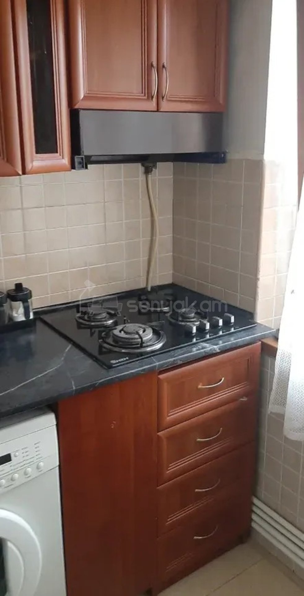 2 Սենյականոց Բնակարան Քարե Շենքում, 56քմ, 2/5 հարկ, Կապիտալ Վերանորոգված, Կահավորված