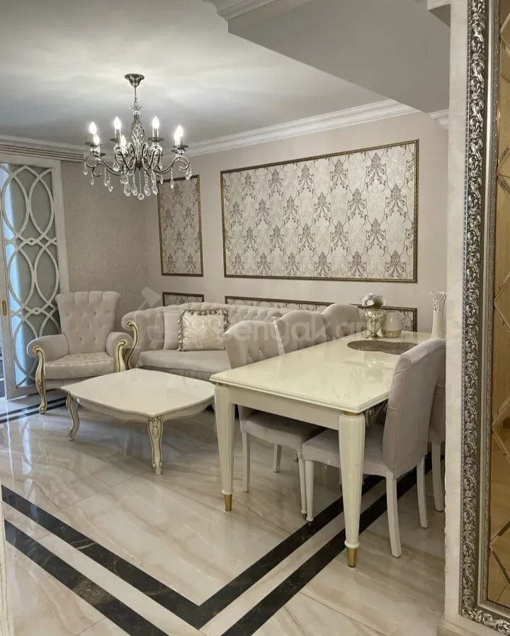 3 Սենյականոց Բնակարան, 80քմ, 2/7 հարկ, Դիզայներական Վերանորոգված, Կահավորված