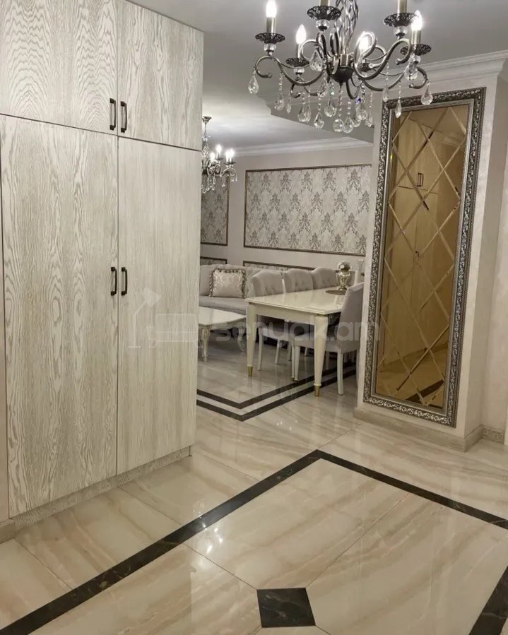 3 Սենյականոց Բնակարան, 80քմ, 2/7 հարկ, Դիզայներական Վերանորոգված, Կահավորված